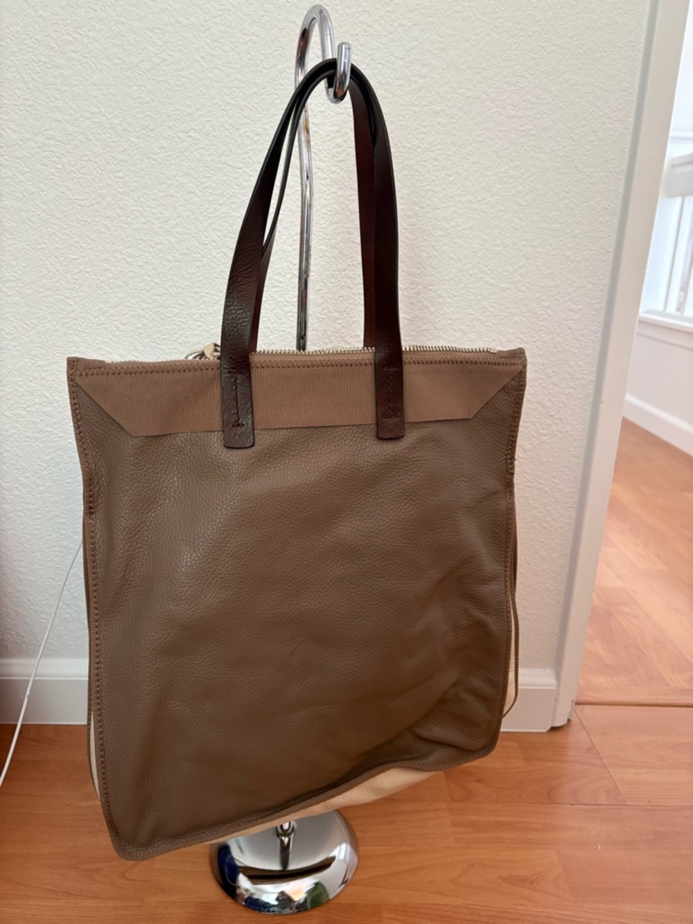 Maliparmi Taupe and Black Leather Tote with Dark Brown Handles - Picture 1 of 4